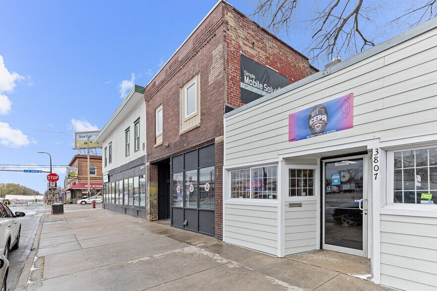 More Photos Of 3805 Chicago Ave, Minneapolis Storefront Retail Residential For Sale