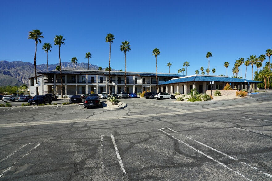 More Photos Of 2825 E Tahquitz Canyon Way, Palm Springs Medical For Sale