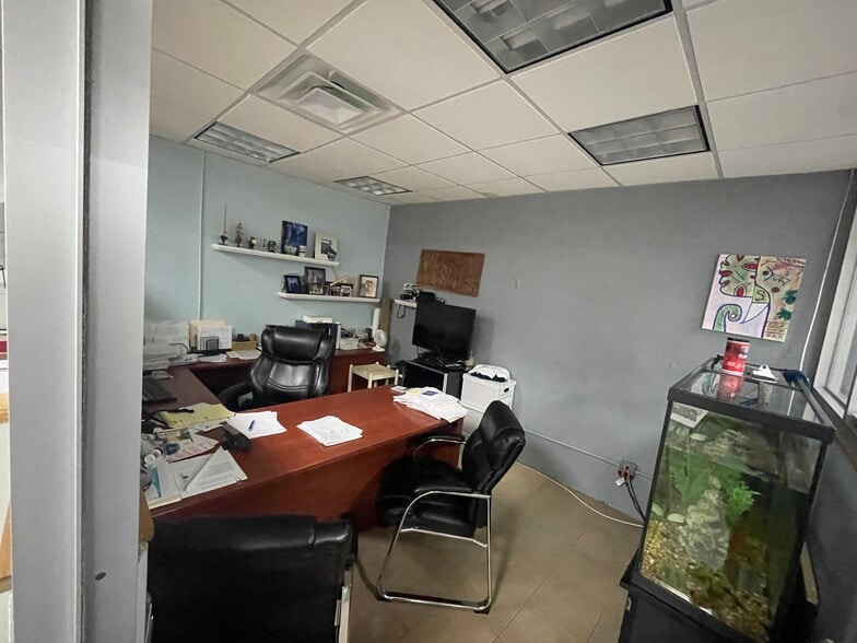 More Photos Of 719-729 E 135 St, Bronx Warehouse For Lease