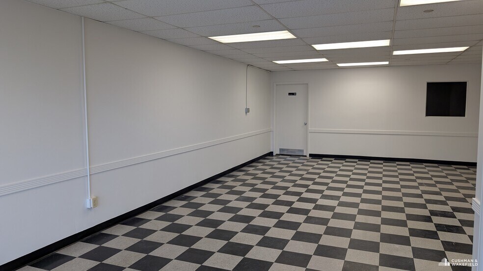 More Photos Of 14125-14133 Mead St, Longmont Flex For Lease