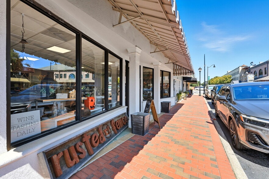 More Photos Of 92 E Main St, Buford Office For Sale