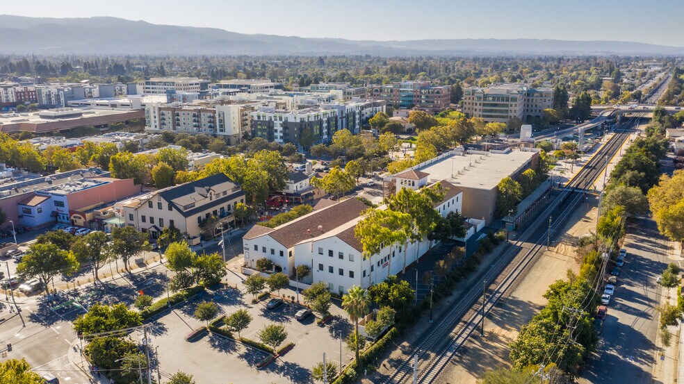 More Photos Of 111 W Evelyn Ave, Sunnyvale Office For Sale