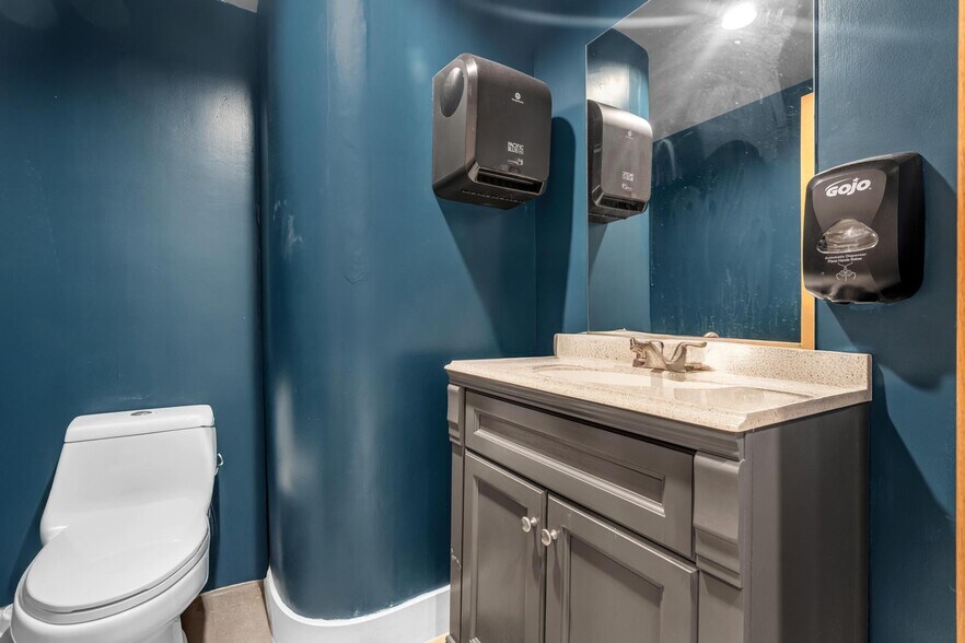 More Photos Of 3505 S Ocean Dr, Hollywood Apartments For Lease
