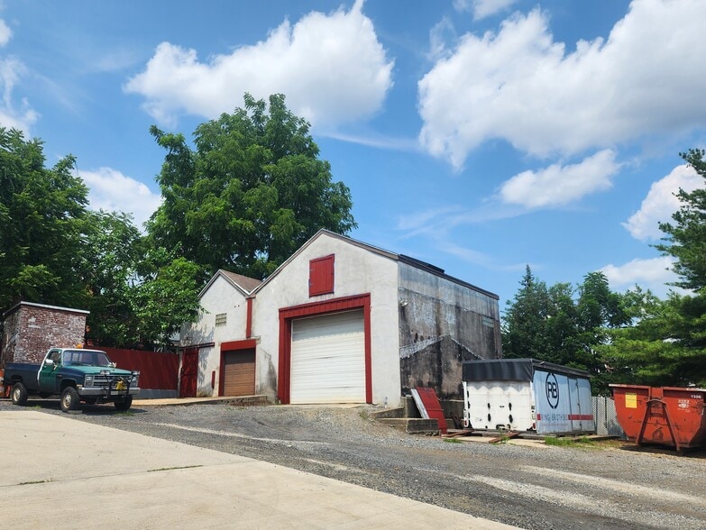 More Photos Of 359 W Tilghman St, Allentown Warehouse For Sale