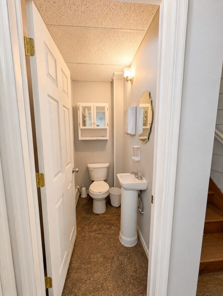 More Photos Of 69 W End Ave, Somerville Office Residential For Sale