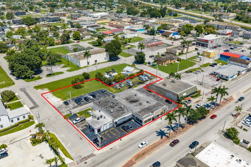 More Photos Of 362-364 S Main St, Belle Glade Storefront Retail Office For Sale