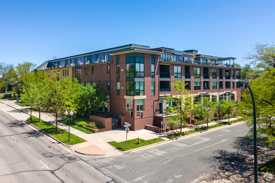 More Photos Of 1950 W Littleton Blvd, Littleton Loft Creative Space For Sale