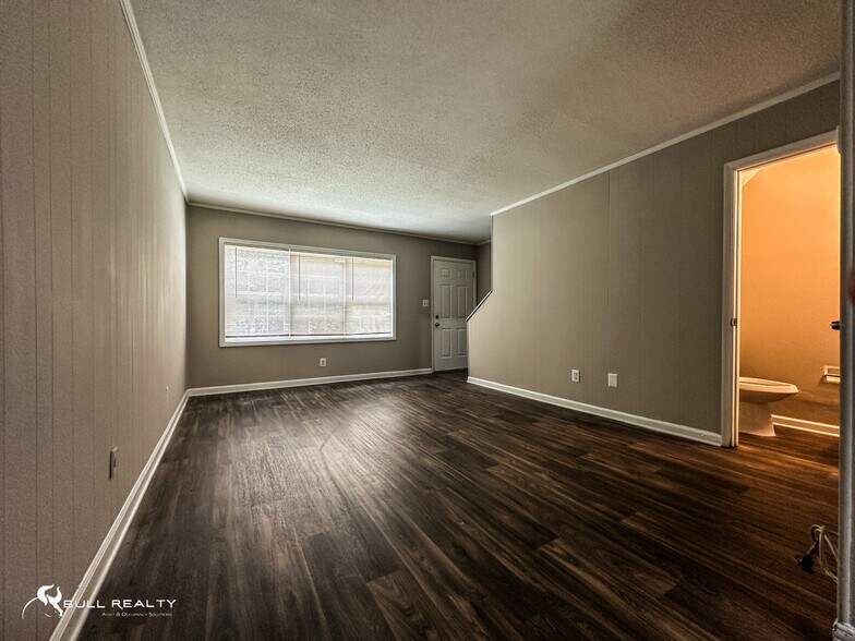 More Photos Of 1514 Northwest Dr NW, Atlanta Apartments For Sale