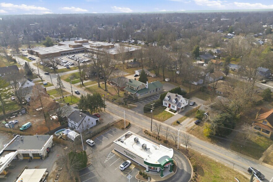 More Photos Of 3208 College Dr, Louisville Office For Sale