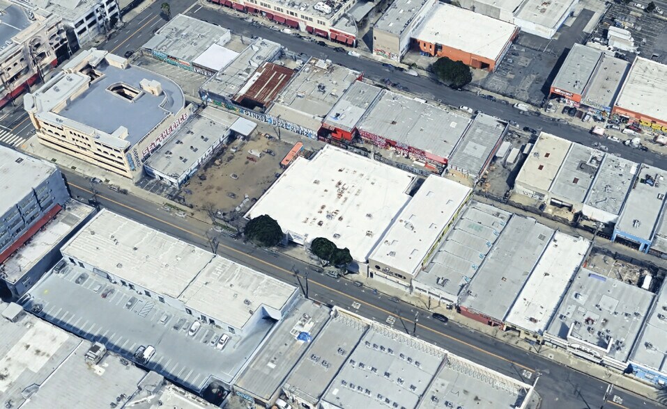 More Photos Of 935 E 12th St, Los Angeles Warehouse For Sale