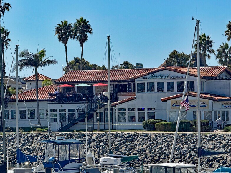 More Photos Of 2810 Harbor Blvd, Oxnard Unknown For Lease