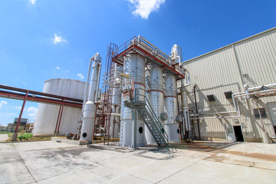 More Photos Of 6059 159th St, Galva Food Processing For Sale