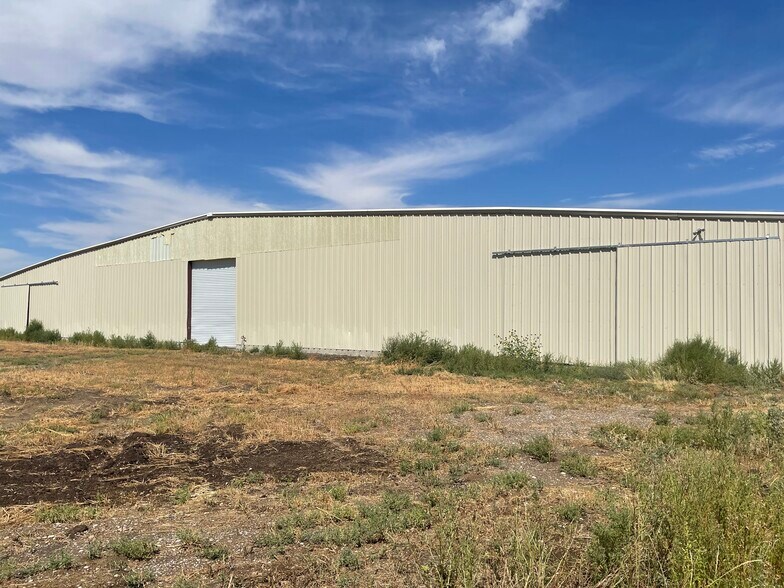 Primary Photo Of 675 Vaughn South Frontage Rd, Great Falls Warehouse For Lease
