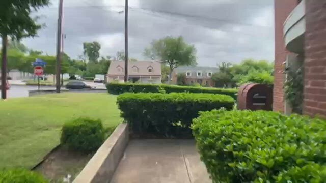 More Photos Of 1415 E Belt Line Rd, Carrollton Office Residential For Sale