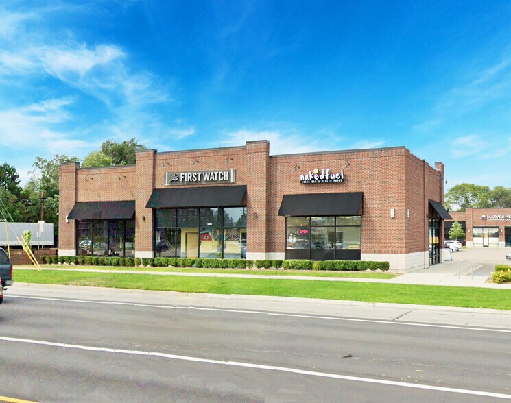 More Photos Of 2830-2880 W Maple Rd, Troy Unknown For Lease