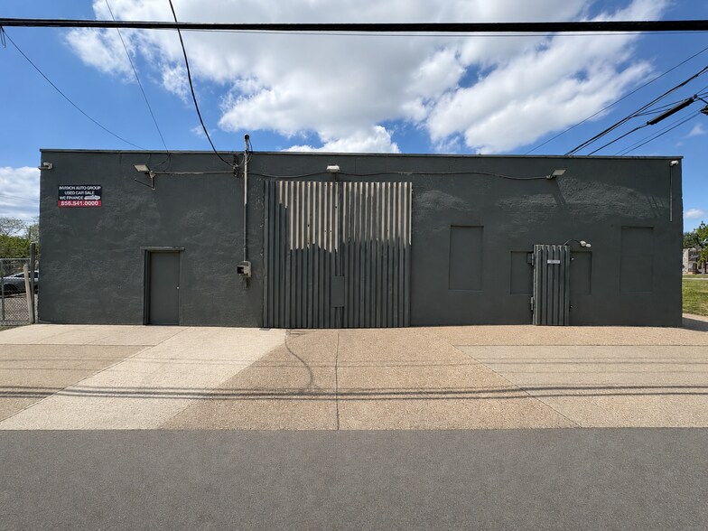 Primary Photo Of 1215 S 6th St, Camden Manufacturing For Sale