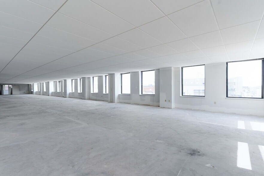 More Photos Of 130 S Market St, Wichita Office For Lease