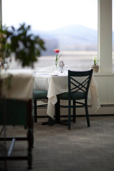 More Photos Of 548 Main St, Fryeburg Hotel For Sale