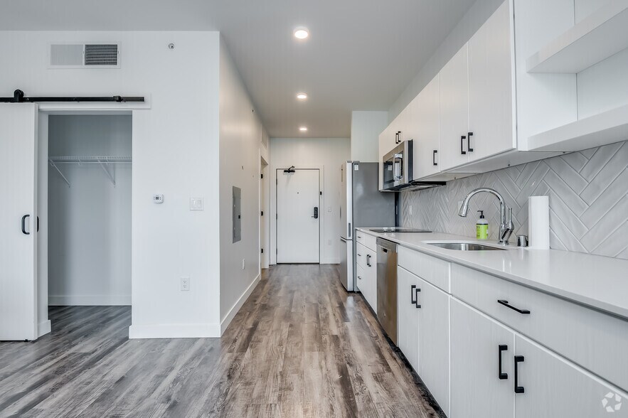 More Photos Of 155 Jackson St, Oshkosh Apartments For Lease