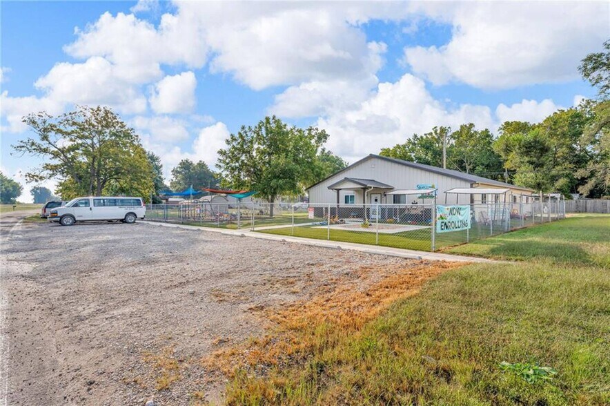 More Photos Of 109 E Railroad St, Silver Lake Daycare Center For Sale