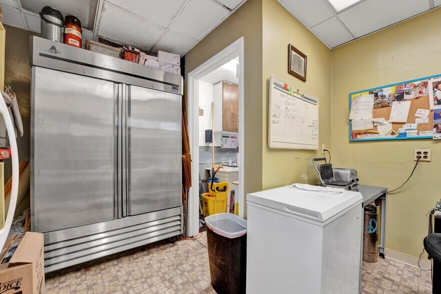 More Photos Of 109 N Main St, Memphis Apartments For Sale