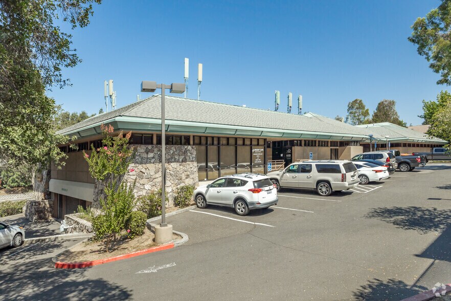 More Photos Of 4944 Sunrise Blvd, Fair Oaks Medical For Sale