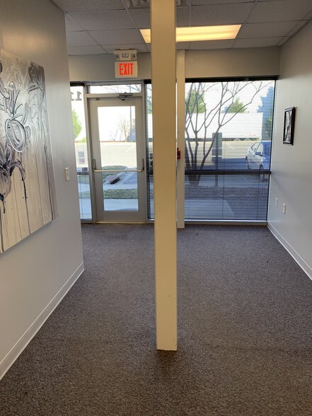 More Photos Of 10700 World Trade Blvd, Raleigh Warehouse For Lease