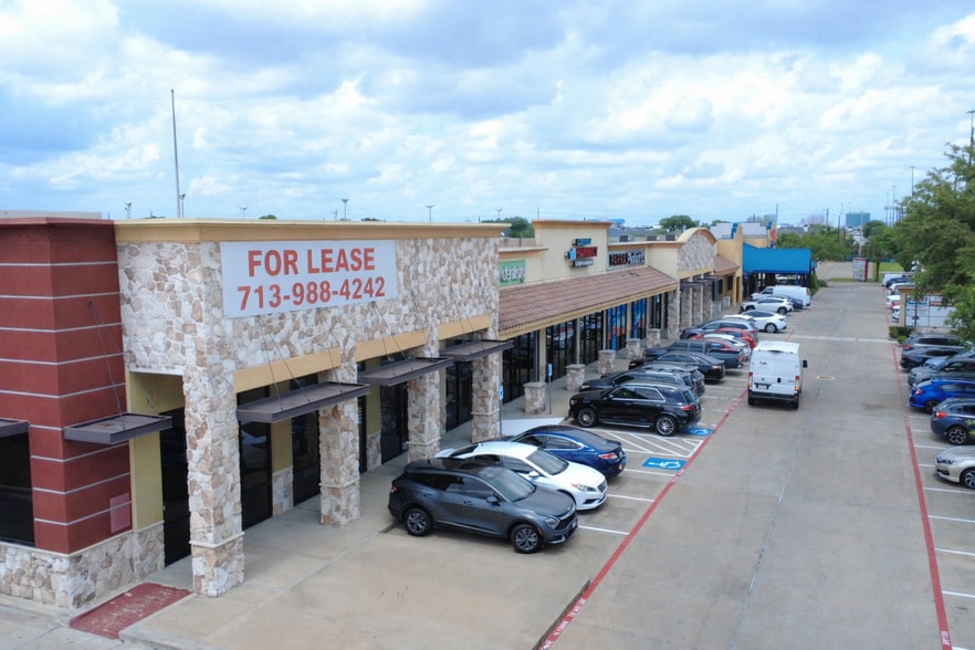 More Photos Of 9370-9380 W Sam Houston Pky S, Houston Unknown For Lease