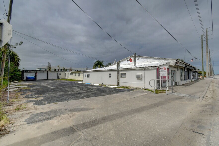 More Photos Of 5989 S US Highway 1, Fort Pierce Storefront For Sale