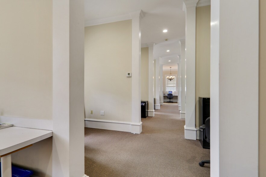 More Photos Of 1189 S Ponce de Leon Ave NE, Atlanta Office For Sale