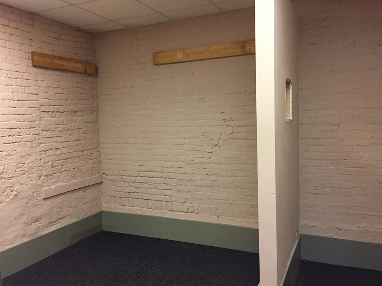 More Photos Of 109-111 E Milwaukee St, Jefferson Storefront Retail Residential For Sale