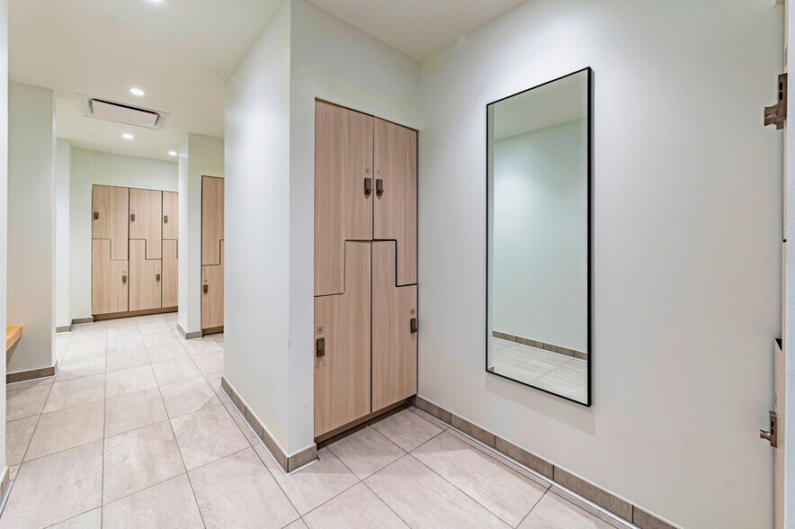 More Photos Of 765 Echo St NW, Atlanta Office For Lease