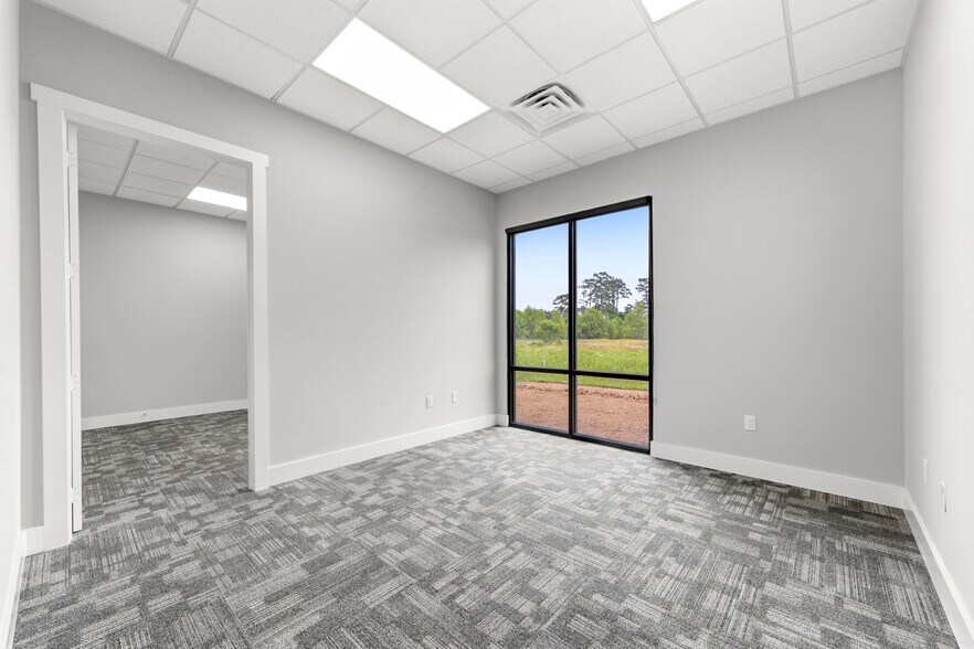 More Photos Of 28809 Hardin Store Rd, Magnolia Office For Lease