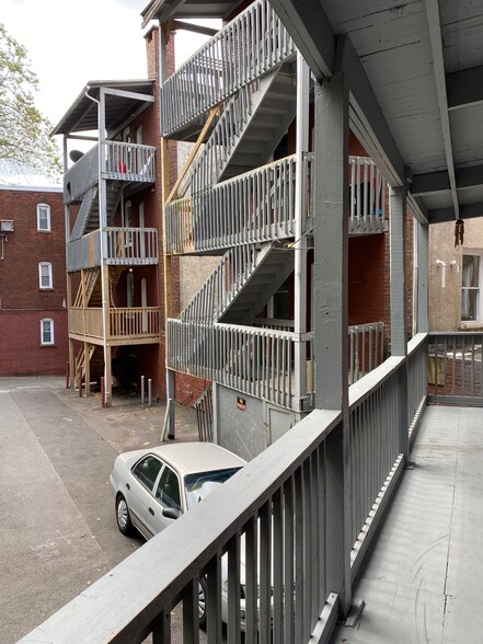 More Photos Of 57 Whiting St, New Britain Apartments For Sale