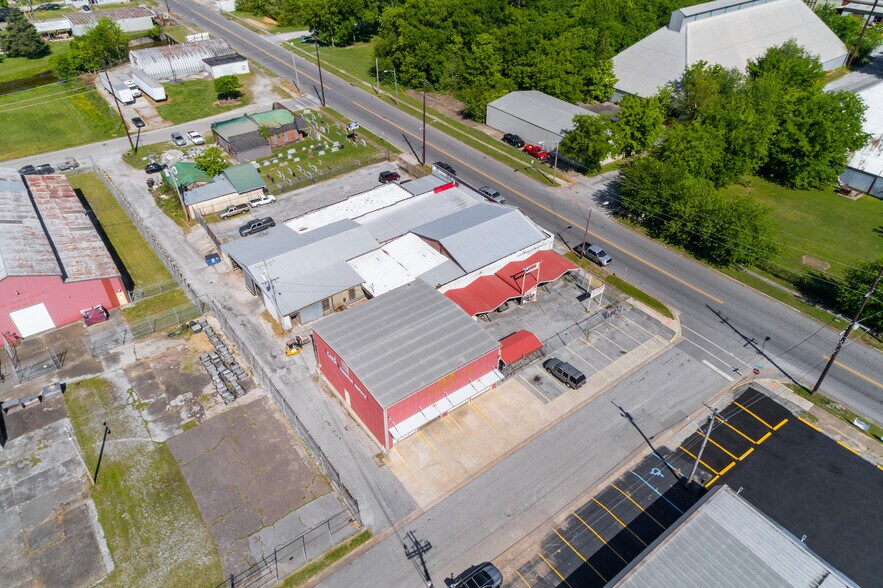More Photos Of 101 Moulton St W, Decatur Flex For Sale