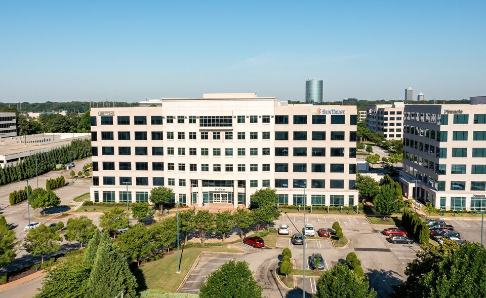 More Photos Of 999 S Shady Grove Rd, Memphis Office For Lease