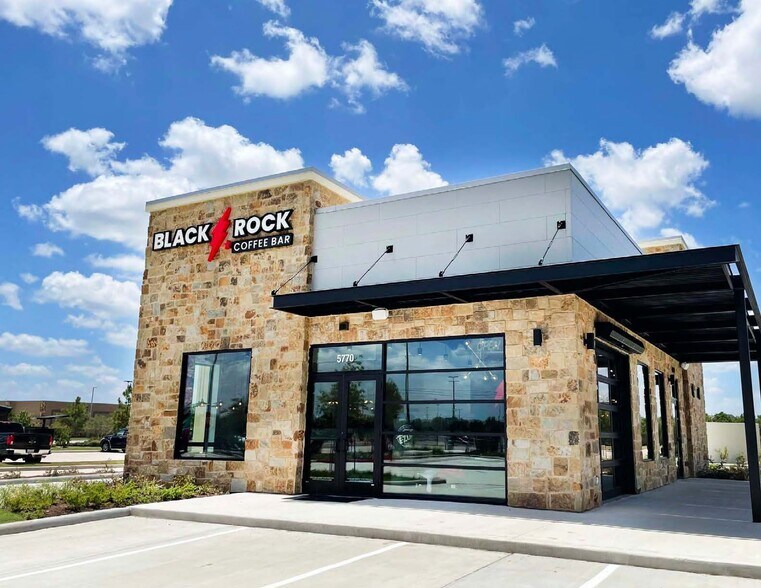 Primary Photo Of 12485 Westheimer Rd, Houston Restaurant For Sale