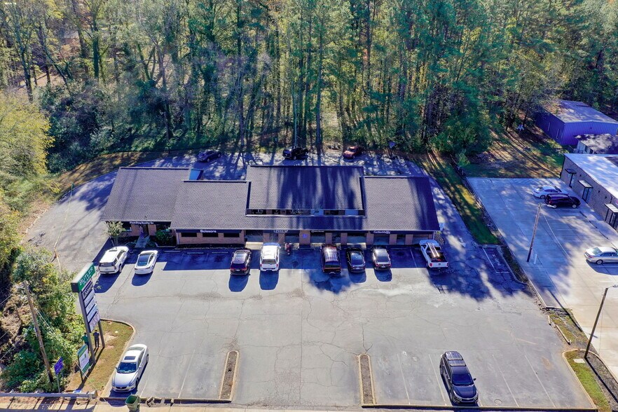 Primary Photo Of 308 E Butler Rd, Mauldin Unknown For Lease