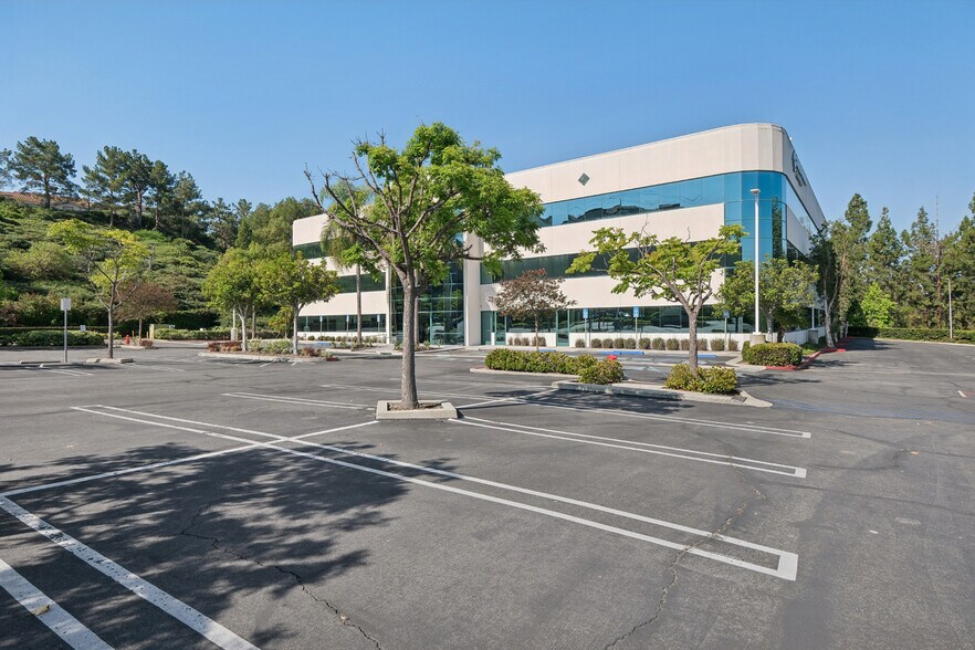 More Photos Of 20532 El Toro Rd, Mission Viejo Office For Sale