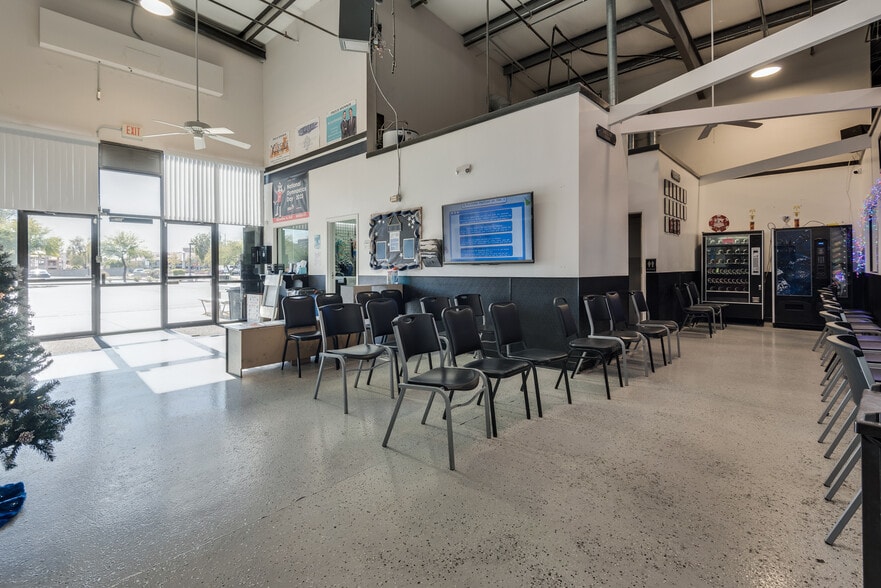 More Photos Of 3250 N Bronco St, Las Vegas General Retail For Sale