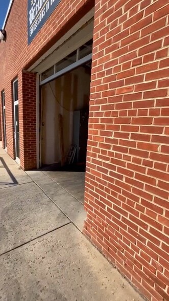 More Photos Of 1341 Hughes Ford Rd, Frederick Light Manufacturing For Sale