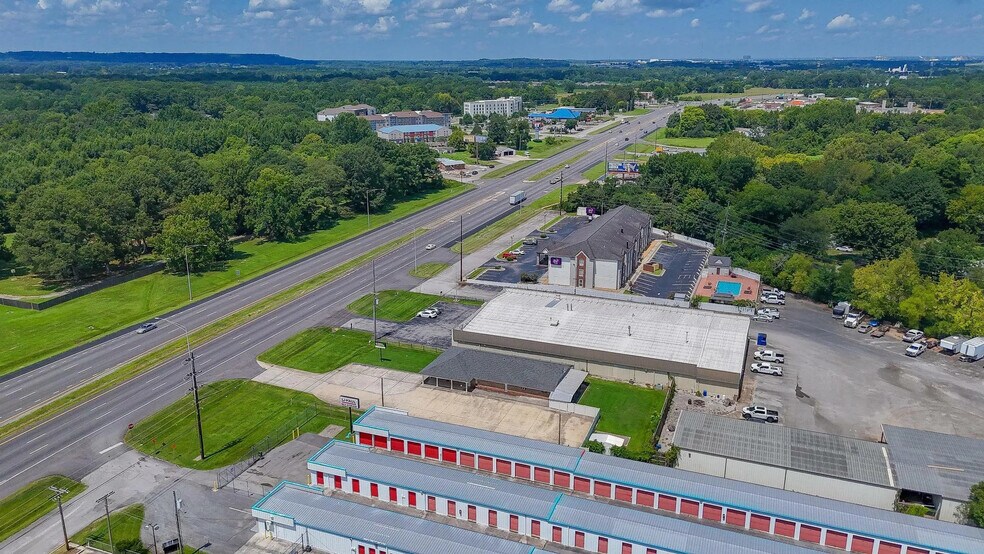 More Photos Of 2218 Beltline Rd SW, Decatur Medical For Sale