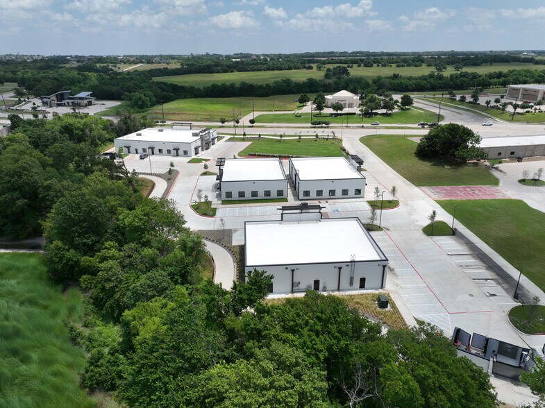 More Photos Of 235 S Preston Rd, Celina Medical For Lease