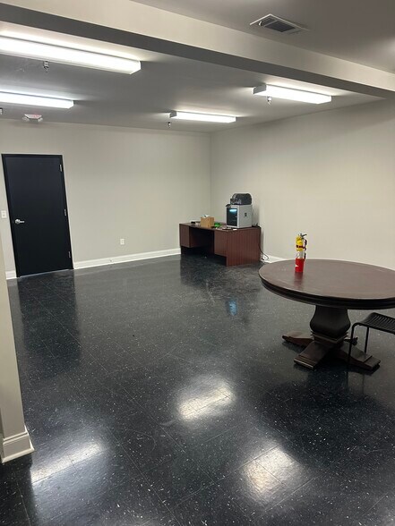 More Photos Of 195 Highway 9 South, Dawsonville Light Manufacturing For Lease