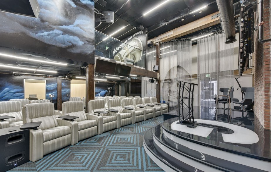 More Photos Of 1133 Columbia St, San Diego Loft Creative Space For Sale