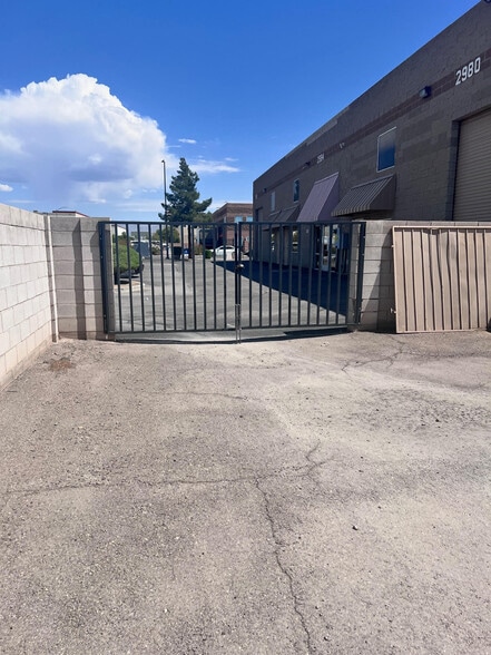 More Photos Of 2952 Marco St, Las Vegas Warehouse For Lease