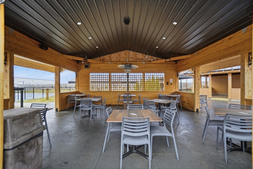 More Photos Of 2330 Bright Rd, Findlay Sports And Entertainment For Sale