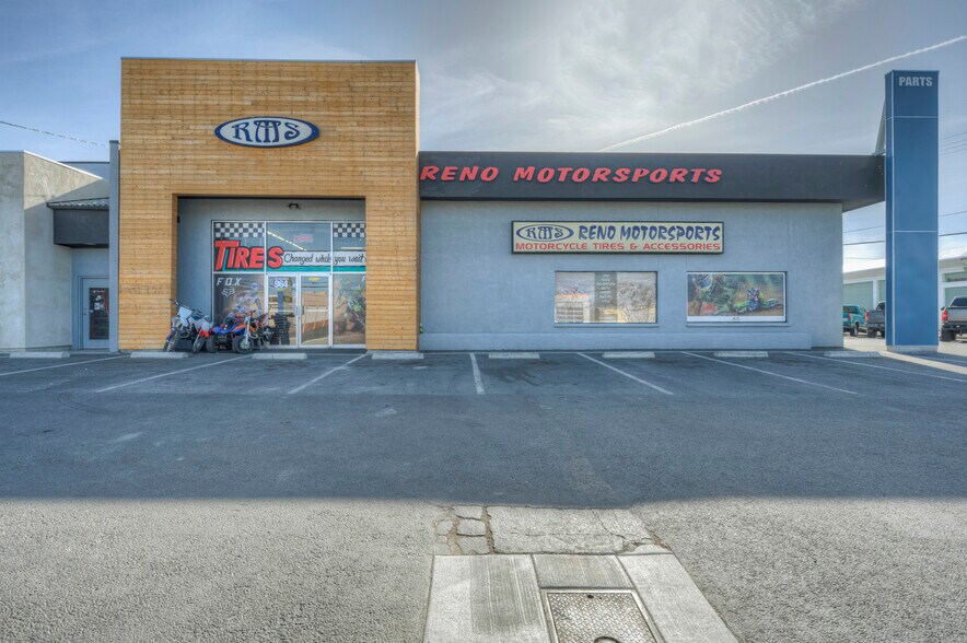 More Photos Of 3000-3090 Mill St, Reno Unknown For Lease