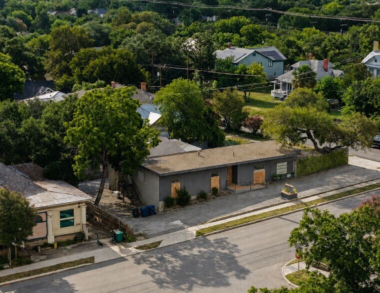 More Photos Of 2620 Mccullough Ave, San Antonio Medical For Sale