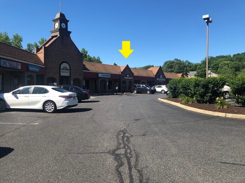 More Photos Of 617 Stokes Rd, Medford Unknown For Lease